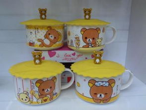 直身轻松熊面杯环保硅胶盖 伟泰日用品厂的创新产品与义乌市场机遇